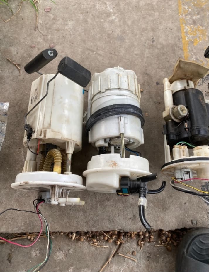 Multiple reconditioned imported fuel pumps in stock